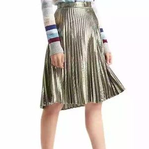 Gap pleated gold metallic skirt with side zipper